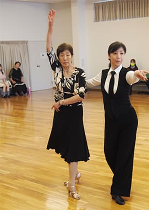 山本公子
