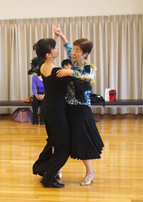 山本公子
